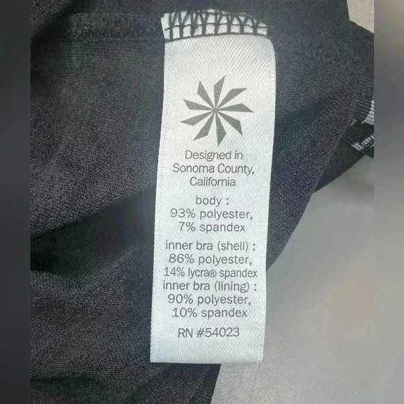 Athleta Women’s Activewear Tank Top with built in bra - Picture 4 of 4